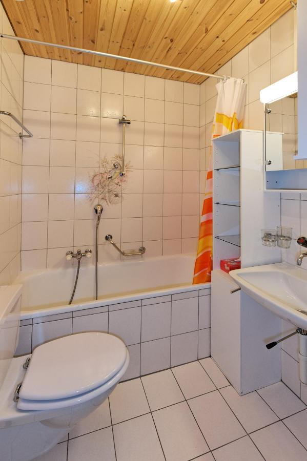 Haus Waldheim Grachen Apartment Phòng bức ảnh